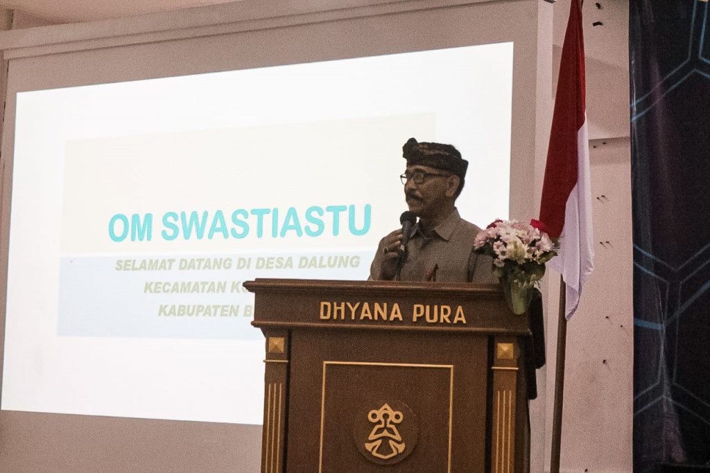 Sosialisasi Tentang Sistem Kependudukan oleh Perangkat Desa Dalung Dalam PDSP Dyana Pura 2022